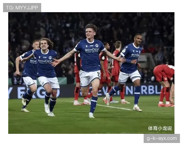 德甲新赛季格局重塑：豪门混战加剧，黑马球队强势崛起引关注