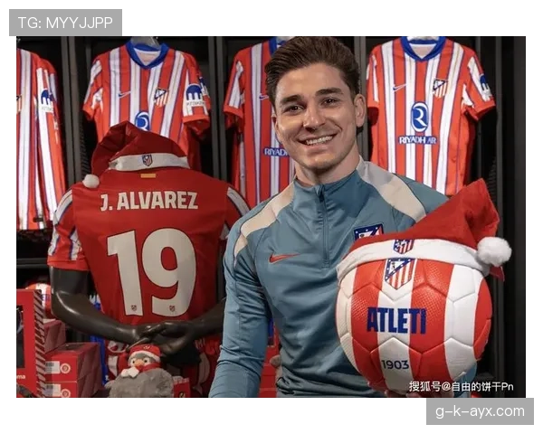 劳塔罗：新时代全能中锋崛起，重新定义现代足球锋线角色